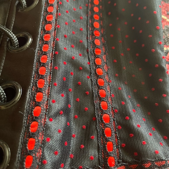 NWT Living dead souls, black and red corset/waist trainer/romanticism/punk - Picture 13 of 16